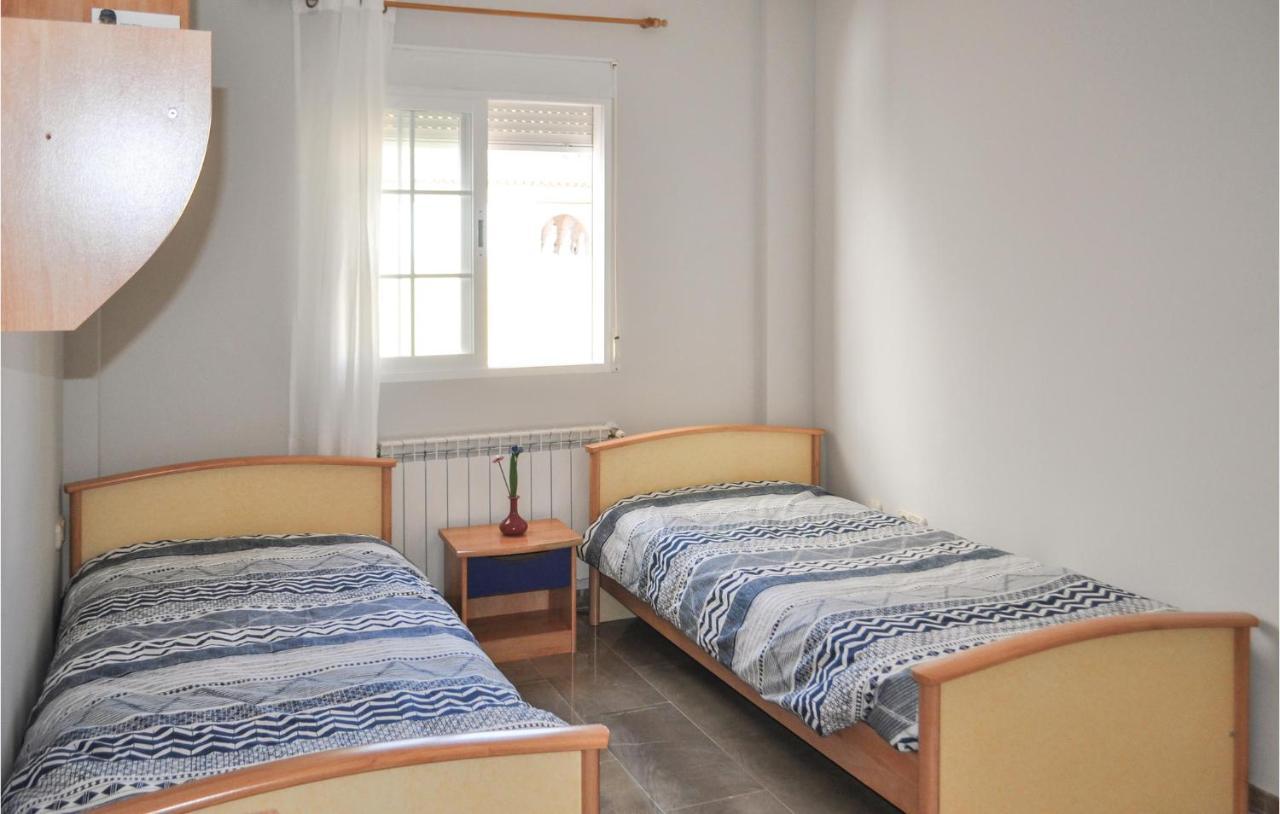 Cozy Home In Olivares With Outdoor Swimming Pool エクステリア 写真