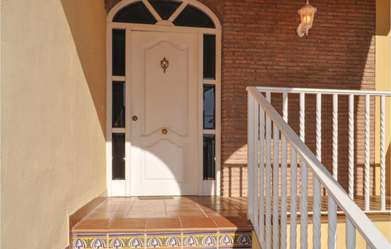 Cozy Home In Olivares With Outdoor Swimming Pool エクステリア 写真